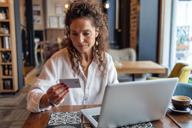 woman on laptop